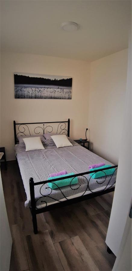 Apartman Alisa Veliko Gradište Kültér fotó