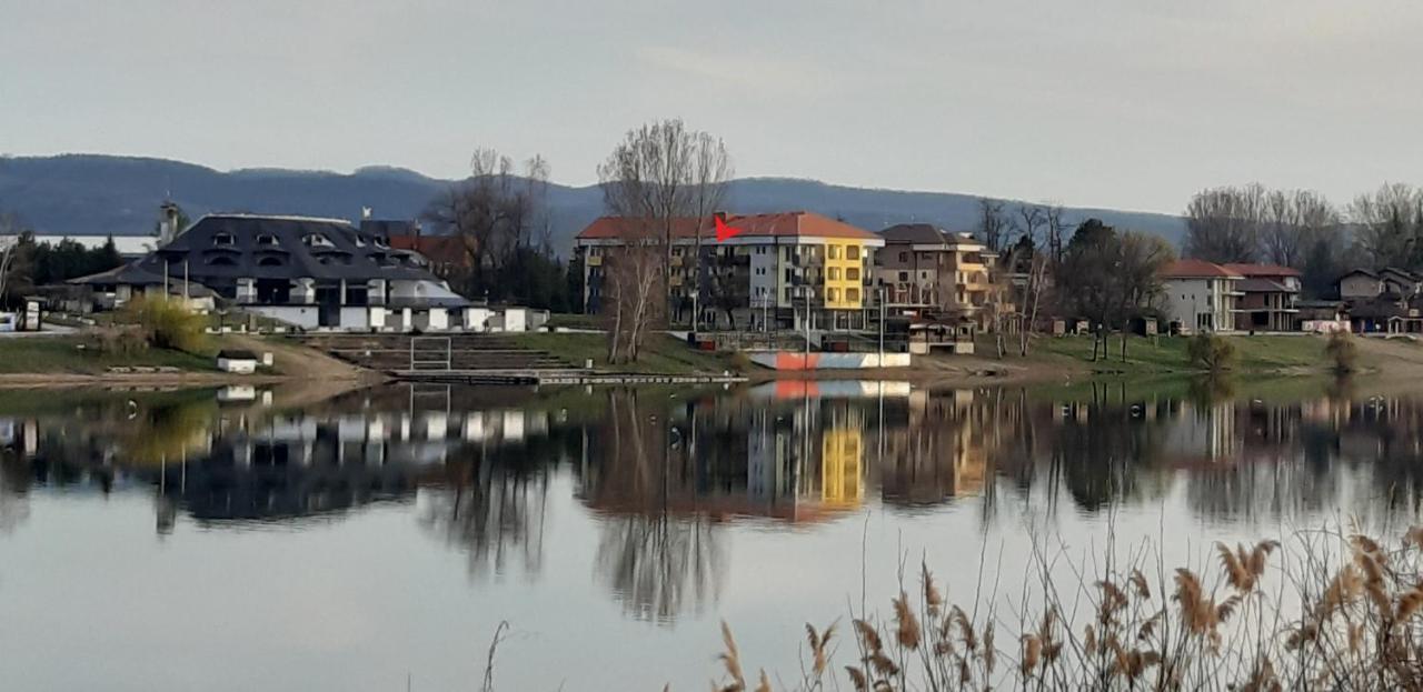 Apartman Alisa Veliko Gradište Kültér fotó